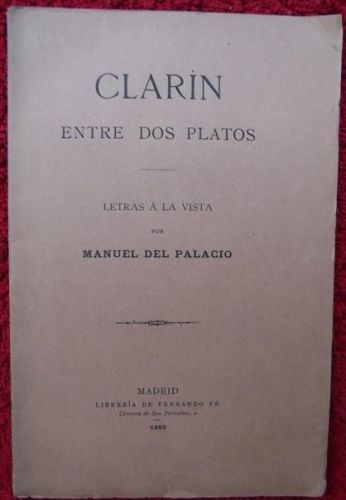 Portada del libro de Clarín entre dos platos