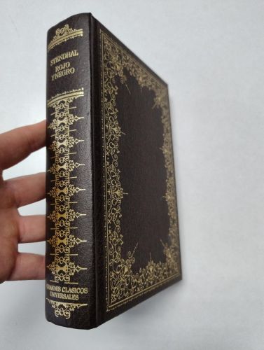 Portada del libro de Rojo y negro