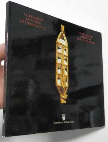 Portada del libro de La tradició japonesa de l'embolcall / La tradición japonesa del envoltorio