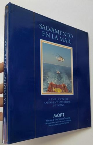 Portada del libro de Salvamento en la mar. La evolución del salvamento marítimo en España