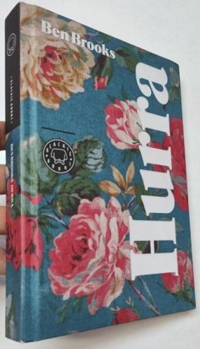 Portada del libro de Hurra (Blackie Books, 2016, 1ª edición)