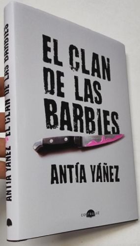 Portada del libro de El clan de las Barbies