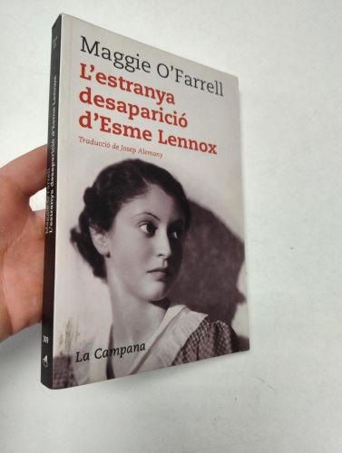 Portada del libro de L'estranya desaparició d'Esme Lennox