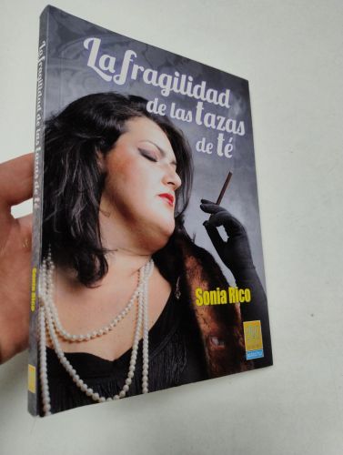 Portada del libro de La fragilidad de las tazas de té