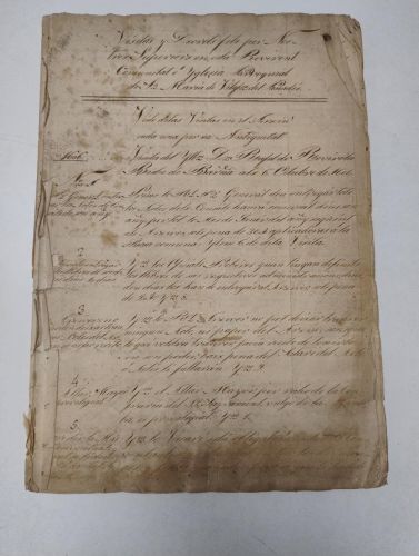 Portada del libro de Visitas y Decrets fets per Nostres Superiors en esta Reverent Comunitat e Yglesia Parroquial de Santa...