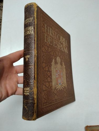Portada del libro de Historia de España y de los pueblos hispanoamericanos hasta su independencia. Tomo III
