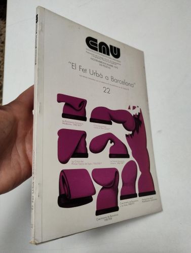 Portada del libro de Revista CAU (Construcción, Arquitectura, Urbanismo) nº 22. El fet urbà a Barcelona