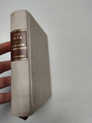 Portada del libro de La razón siempre a salvo