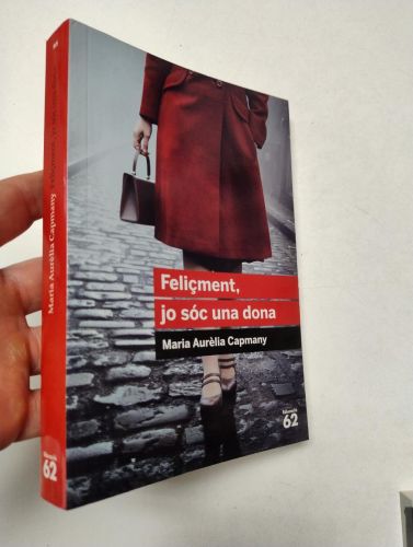 Portada del libro de Feliçment, jo sóc una dona