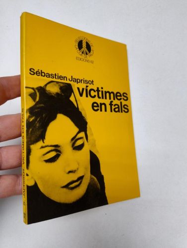 Portada del libro de Víctimes en fals (Cua de Palla, 37)