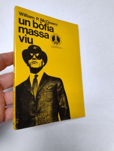 Portada del libro de Un bòfia massa viu (Cua de Palla, 54)