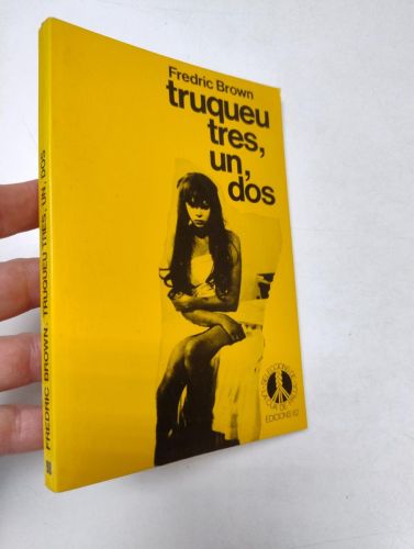 Portada del libro de Truqueu tres, un, dos (Cua de Palla, 98)