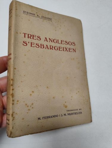 Portada del libro de Tres anglesos s'esbargeixen