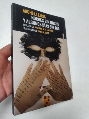 Portada del libro de Noches sin noche y algunos días sin día