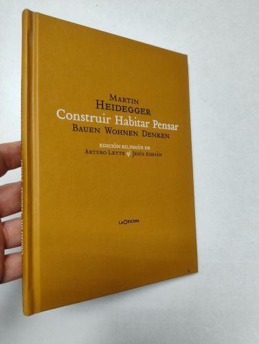 Portada del libro de Construir Habitar Pensar (Bauen Wohnen Denken)