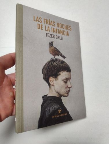 Portada del libro de Las frías noches de la infancia