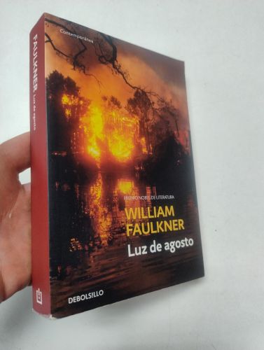 Portada del libro de Luz de agosto
