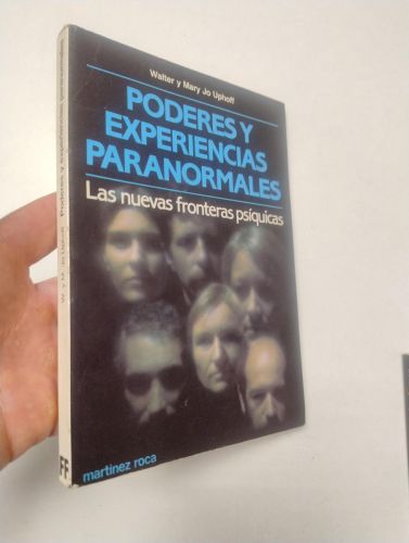 Portada del libro de Poderes y experiencias paranormales