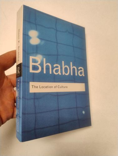 Portada del libro de THE LOCATION OF CULTURE