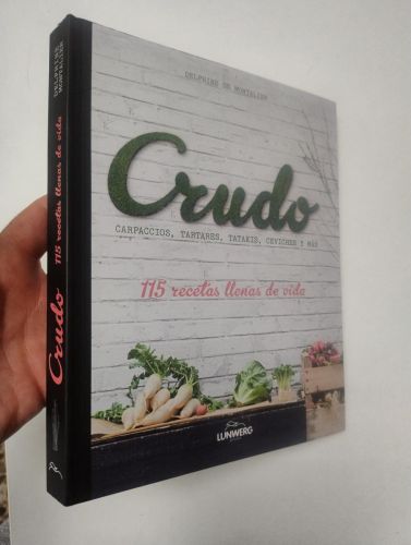 Portada del libro de Crudo. 115 recetas llenas de vida
