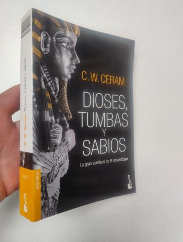 Portada del libro de Dioses, tumbas y sabios