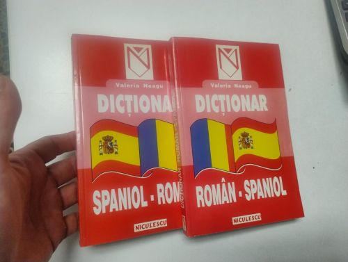 Portada del libro de Dictionar Român-Spaniol / Spaniol-Român