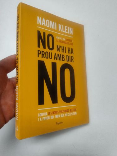 Portada del libro de No n'hi ha prou amb dir no