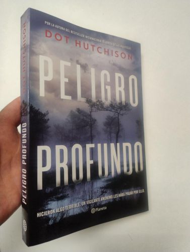 Portada del libro de Peligro profundo