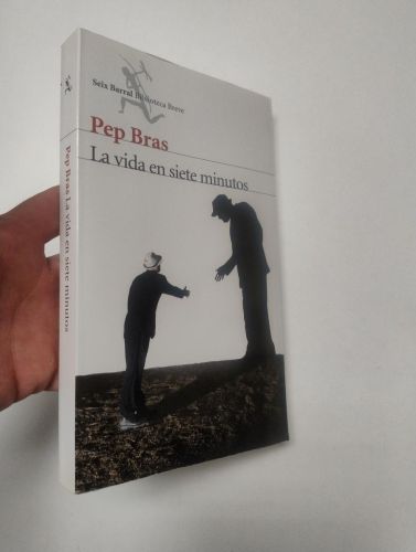 Portada del libro de La vida en siete minutos