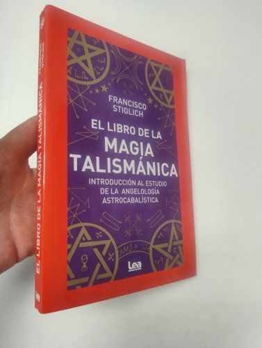 Portada del libro de El libro de la magia talismánica