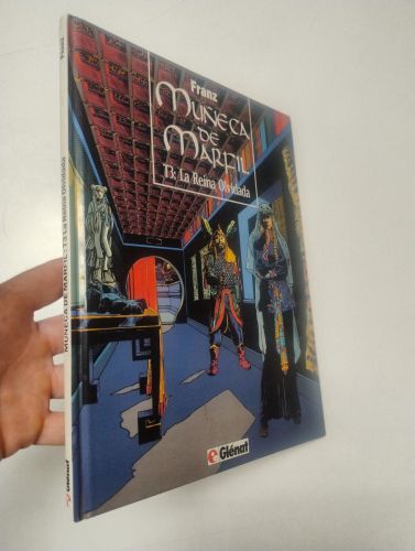 Portada del libro de Muñeca de Marfil. T3: La reina olvidada