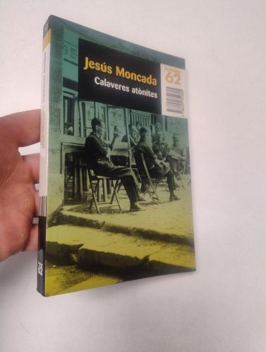 Portada del libro de Calaveres atònites