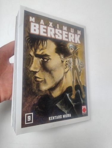 Portada del libro de MAXIMUM BERSERK 9