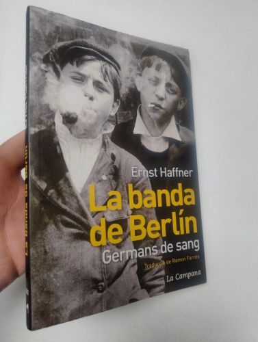 Portada del libro de La banda de Berlín (en català)