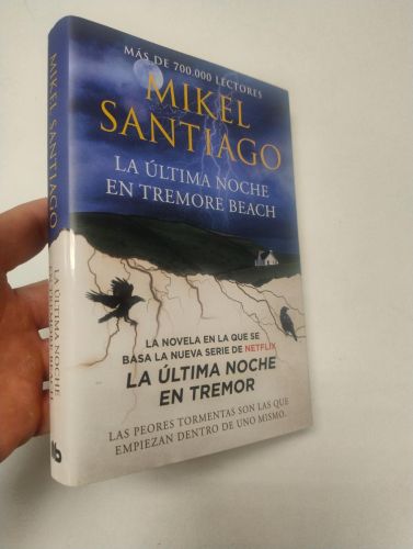 Portada del libro de La última noche en Tremore Beach