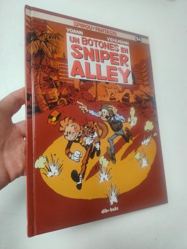 Portada del libro de Spirou y Fantasio 54. El botones de Sniper Alley