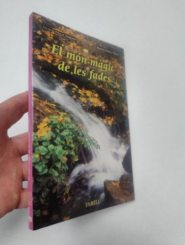 Portada del libro de El món màgic de les fades