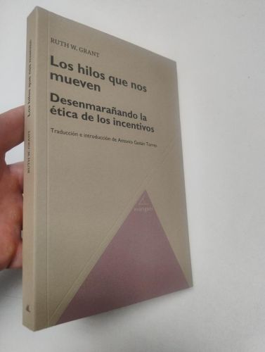 Portada del libro de LOS HILOS QUE NOS MUEVEN