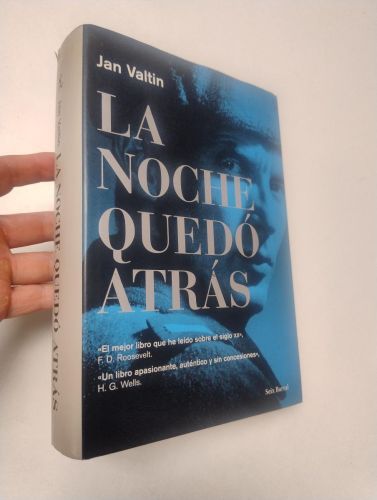 Portada del libro de La noche quedó atrás