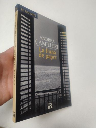 Portada del libro de La lluna de paper