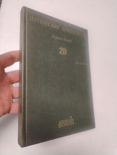 Portada del llibre de Inventari d'esglèsies, 20. Segarra-Urgell