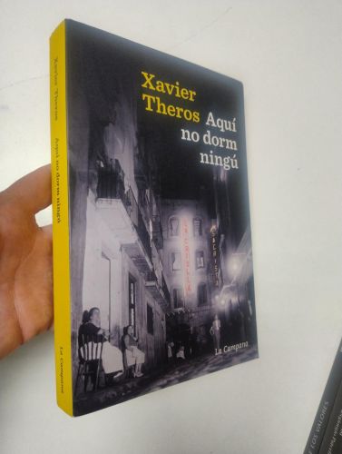 Portada del libro de Aquí no dorm ningú