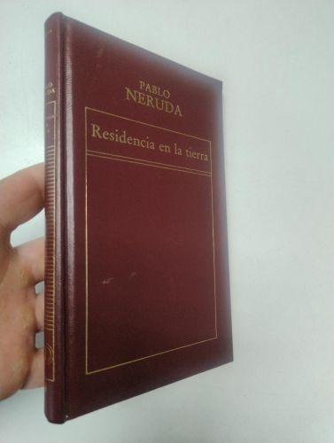 Portada del libro de Residencia en la tierra