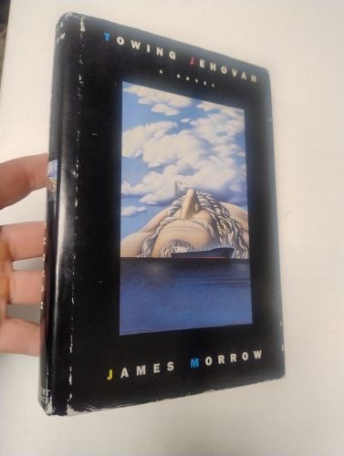 Portada del libro de Towing Jehovah