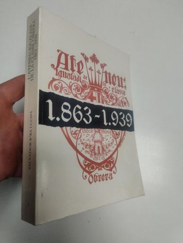 Portada del libro de L'Ateneu igualadí de la classe obrera. 1863-1939