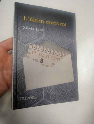 Portada del libro de L'últim escrivent