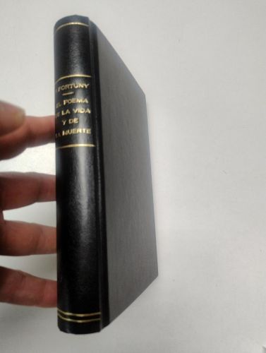 Portada del libro de El poema de la vida y de la muerte. Tomo primero