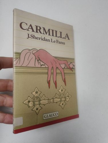 Portada del libro de Carmilla (en català)