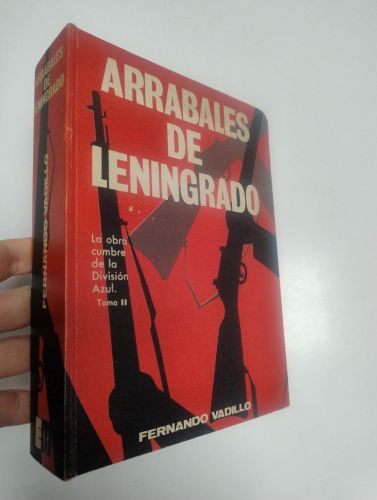 Portada del libro de Arrabales de Leningrado