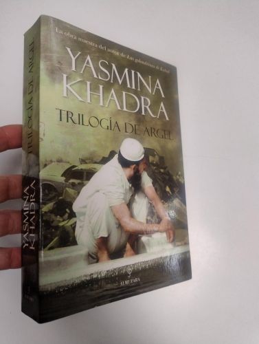 Portada del libro de Trilogía de Argel